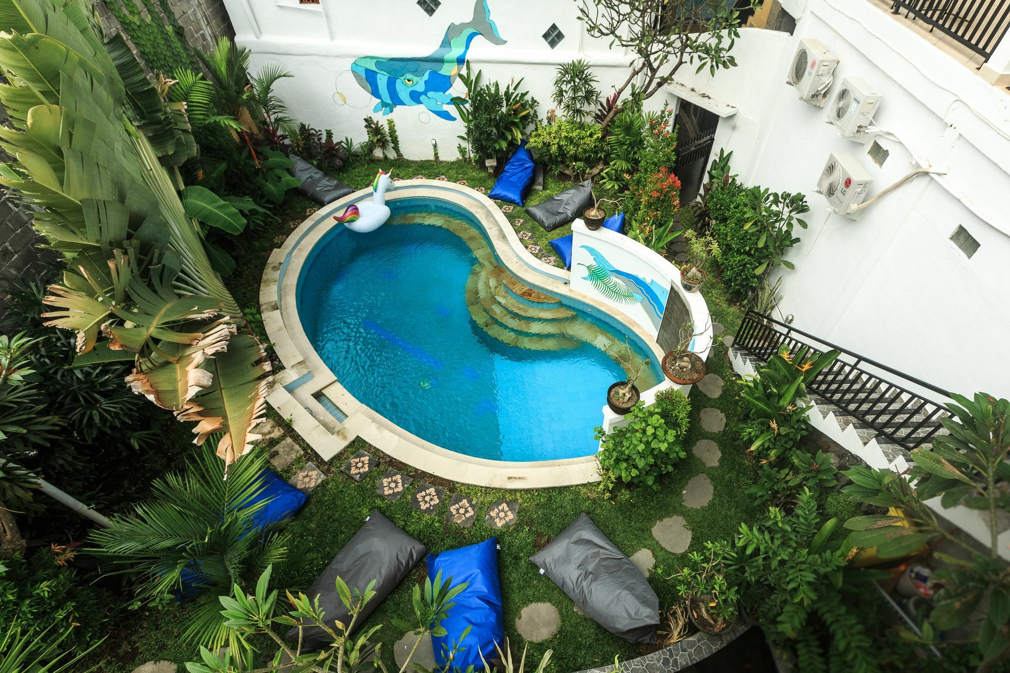 La Costa Hotel